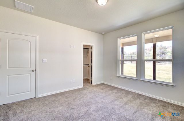 943 Creek Bed Drive, New Braunfels, TX 78130