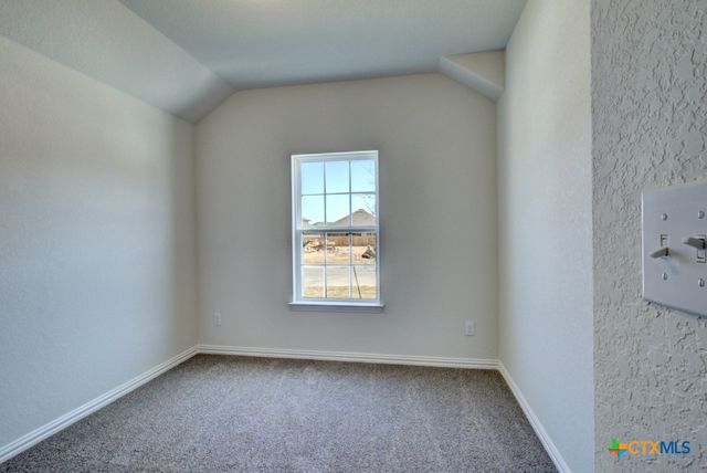 943 Creek Bed Drive, New Braunfels, TX 78130