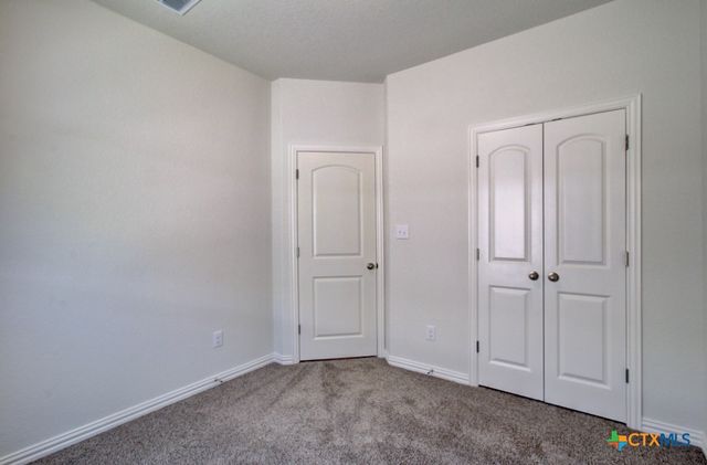 943 Creek Bed Drive, New Braunfels, TX 78130