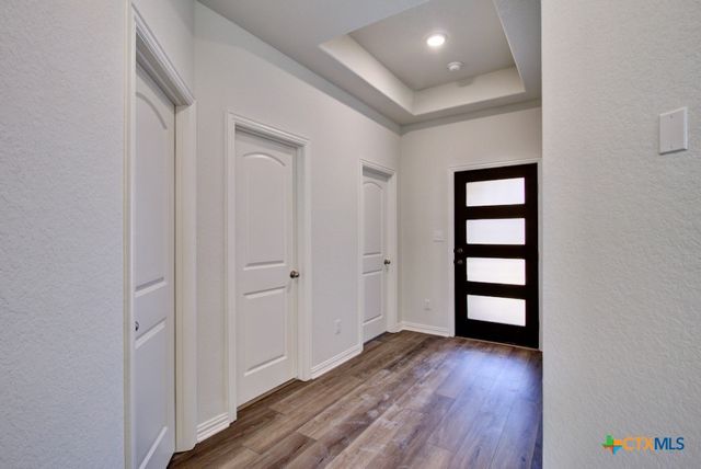 943 Creek Bed Drive, New Braunfels, TX 78130