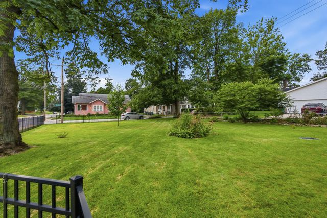 256 Garfield Avenue, Valparaiso, IN 46383