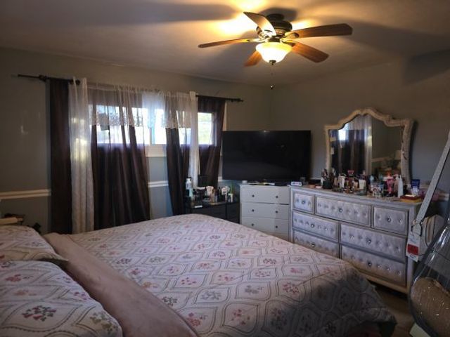 2321 Walnut Street, Waukegan, IL 60087