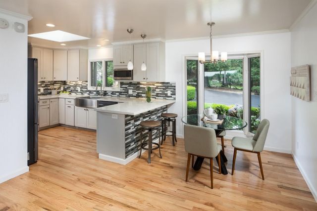 23502 Skyview Terrace, Los Gatos, CA 95033