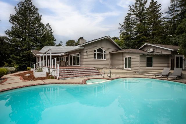 23502 Skyview Terrace, Los Gatos, CA 95033