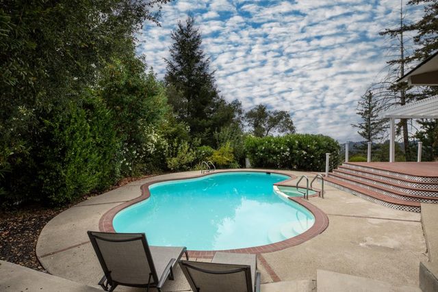 23502 Skyview Terrace, Los Gatos, CA 95033