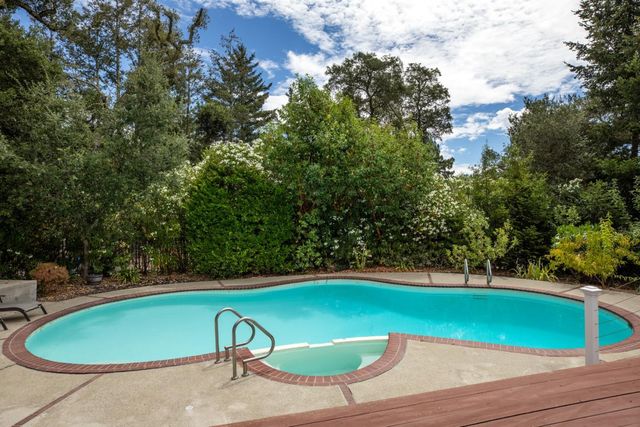 23502 Skyview Terrace, Los Gatos, CA 95033