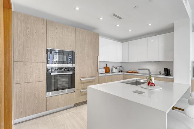 3100 N Ocean Dr 1805, Singer Island, FL 33404