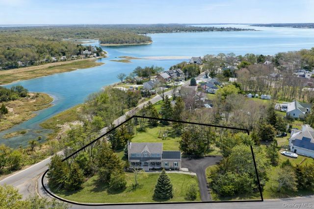 1705 Kerwin Boulevard, Greenport, NY 11944