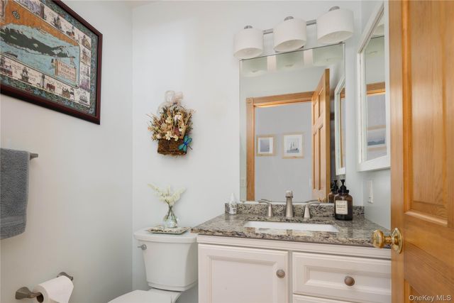 1705 Kerwin Boulevard, Greenport, NY 11944