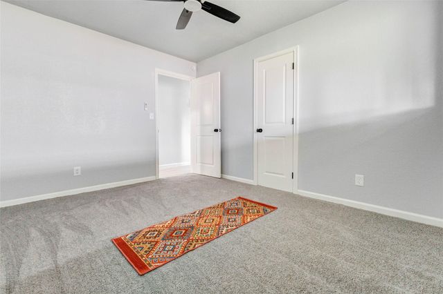 218 S Nugent Street, La Porte, TX 77571