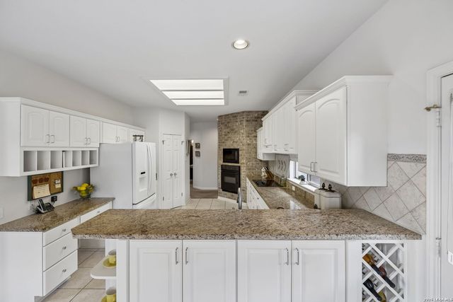 17 REMINGTON RUN, San Antonio, TX 78258