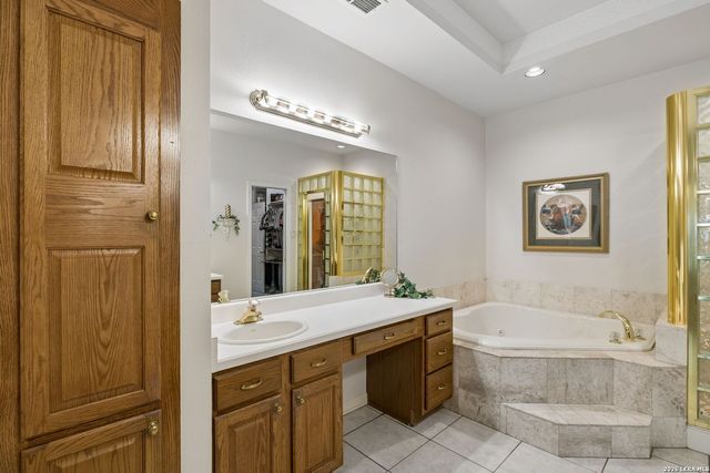 17 REMINGTON RUN, San Antonio, TX 78258