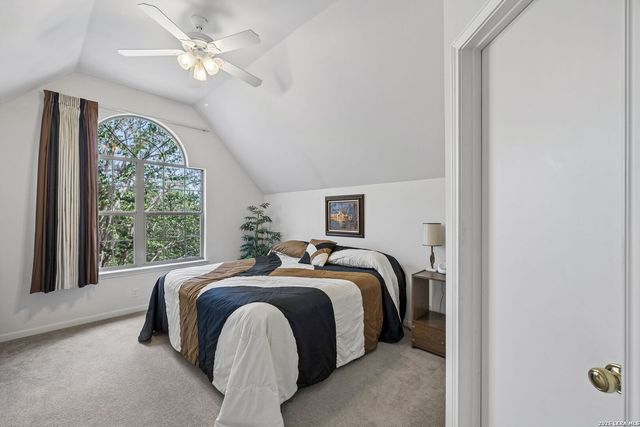 17 REMINGTON RUN, San Antonio, TX 78258