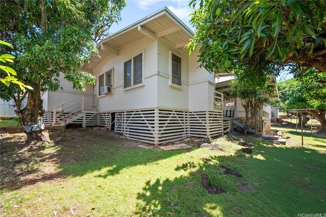 1996 Naio Street, Honolulu, HI 96817