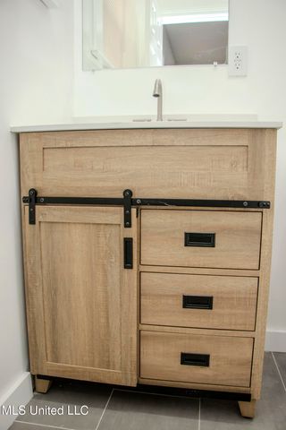 420 Downing Street, Jackson, MS 39216