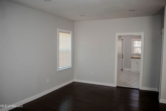 420 Downing Street, Jackson, MS 39216