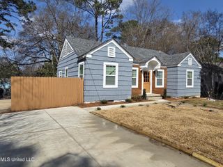 420 Downing Street, Jackson, MS 39216