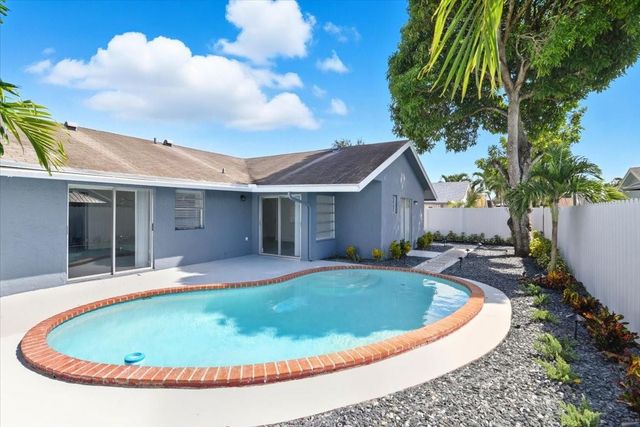 8150 SW 3rd Court, North Lauderdale, FL 33068