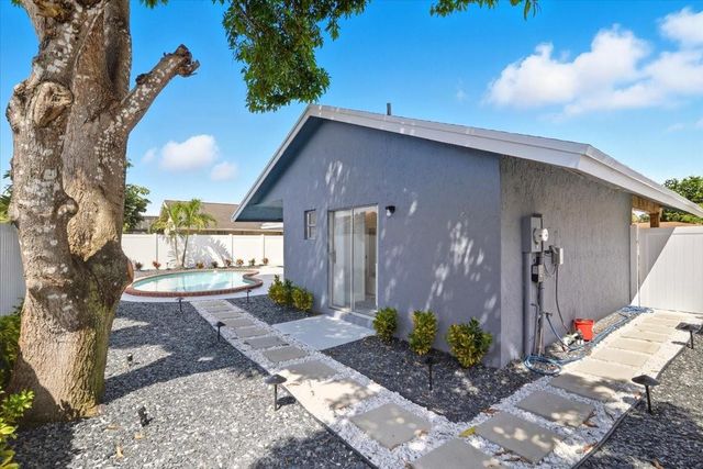 8150 SW 3rd Court, North Lauderdale, FL 33068