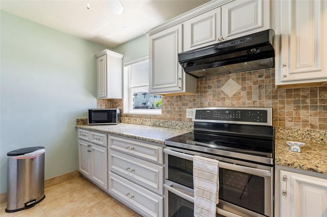7003 SUNSET WAY 3, St Pete Beach, FL 33706