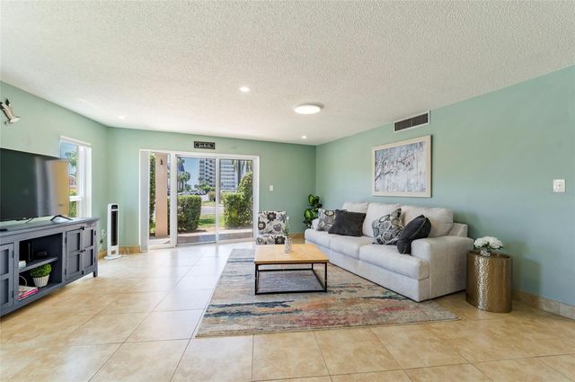 7003 SUNSET WAY 3, St Pete Beach, FL 33706