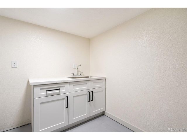 2040 Mable Ave, Denver, CO 80229