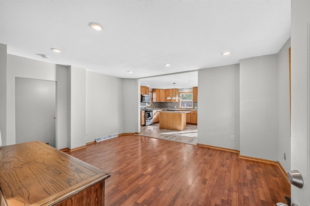 2939 30th Avenue S, Minneapolis, MN 55406 — photo 4