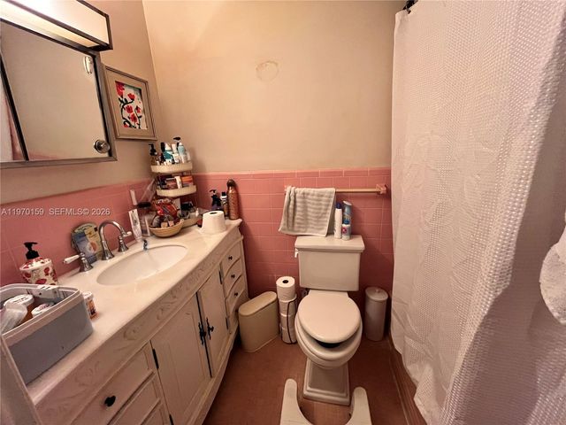 15801 SW 99th Pl, Miami, FL 33157