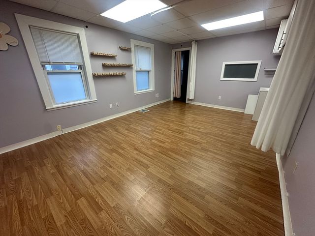 556 Cmbridge St, Boston, MA 02134