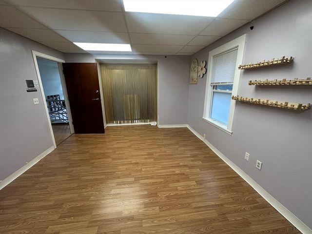 556 Cmbridge St, Boston, MA 02134