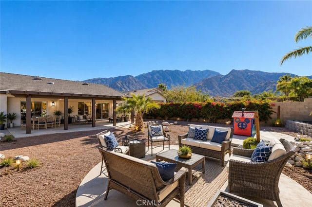 748 Mira Grande, Palm Springs, CA 92262