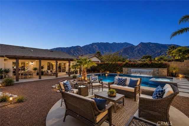 748 Mira Grande, Palm Springs, CA 92262