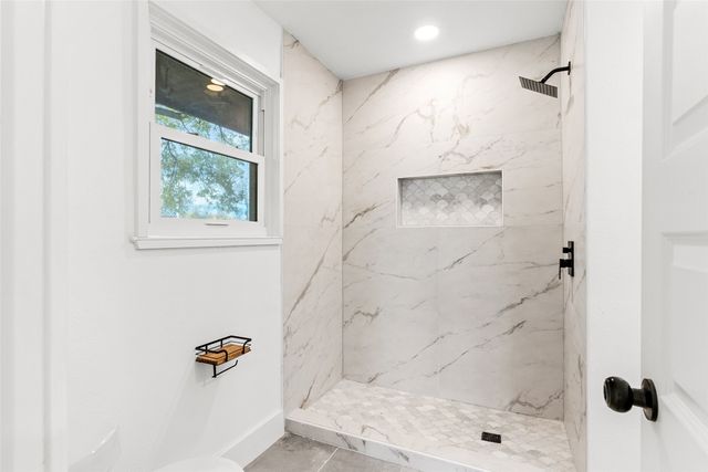 103 Elm Crest Drive, Rowlett, TX 75087