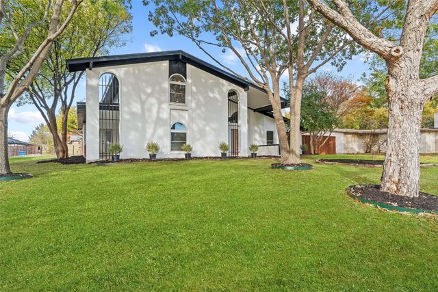 103 Elm Crest Drive, Rowlett, TX 75087