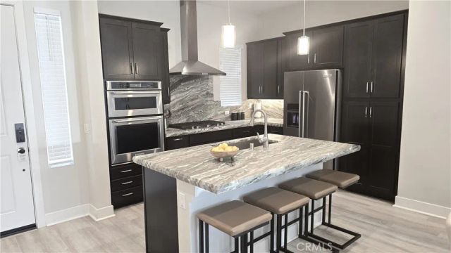 533 Daniel Freeman Circle, Inglewood, CA 90301