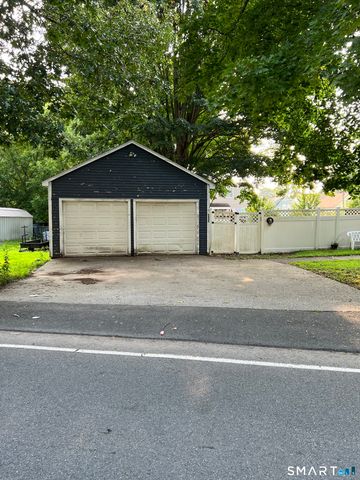 58 Ashworth Street, Manchester, CT 06040