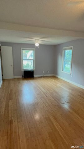 58 Ashworth Street, Manchester, CT 06040