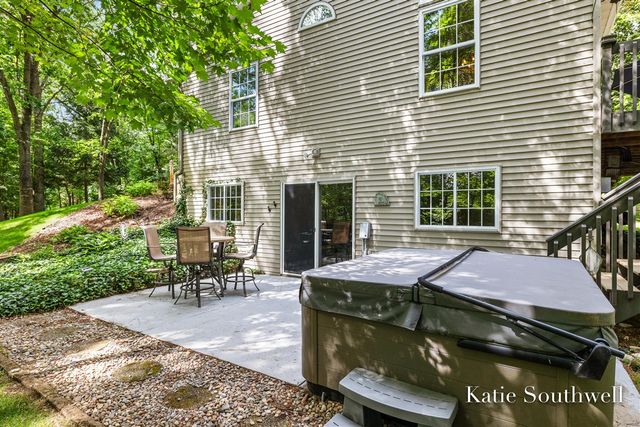 13569 Missy's Way, Lowell, MI 49331