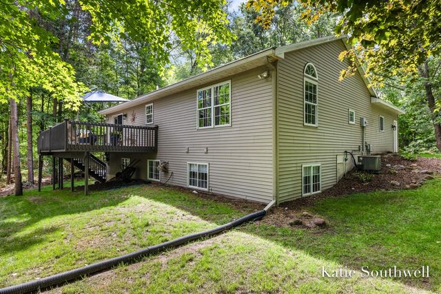 13569 Missy's Way, Lowell, MI 49331