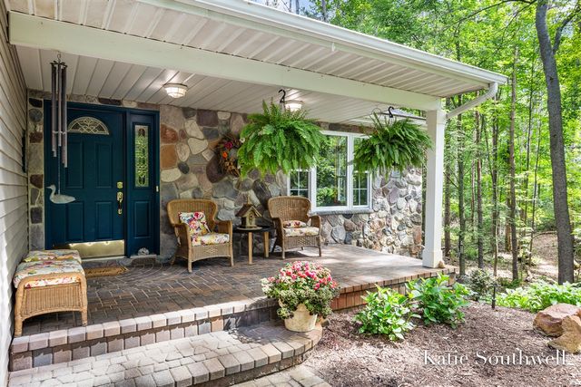 13569 Missy's Way, Lowell, MI 49331