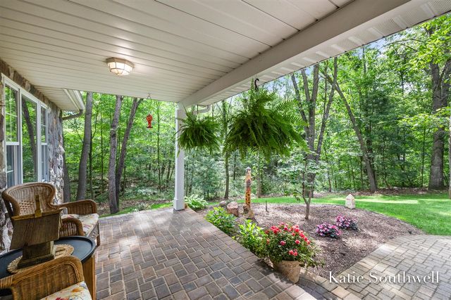 13569 Missy's Way, Lowell, MI 49331