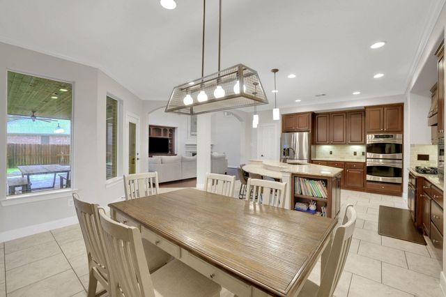 15610 Summer Heath Court, Houston, TX 77044