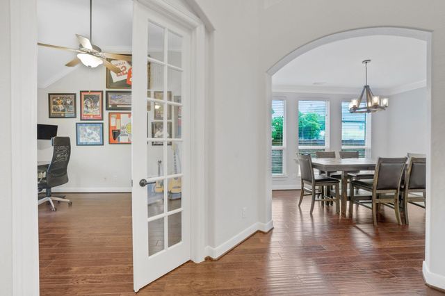 15610 Summer Heath Court, Houston, TX 77044