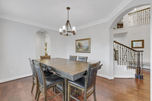 15610 Summer Heath Court, Houston, TX 77044