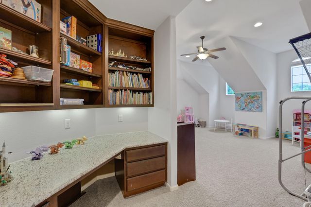 15610 Summer Heath Court, Houston, TX 77044