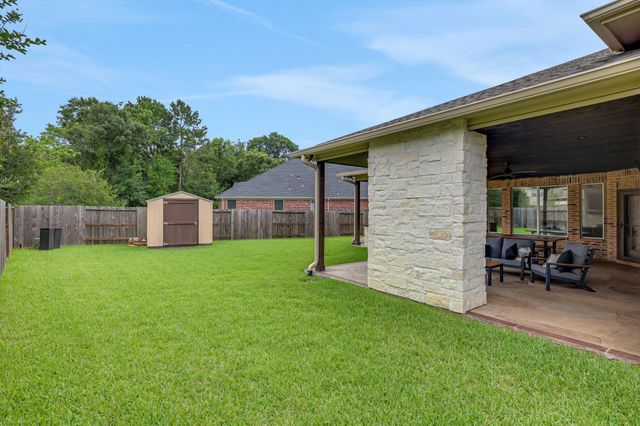 15610 Summer Heath Court, Houston, TX 77044