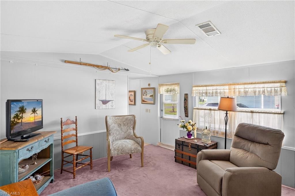 10451 Wales LOOP, BONITA SPRINGS, FL 34135 — photo 4