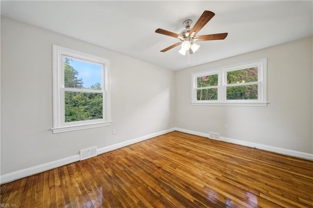 524 Hollywood AVE, Suffolk, VA 23434