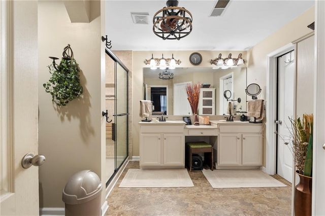 2178 Breezewood Drive, Monroe, GA 30655