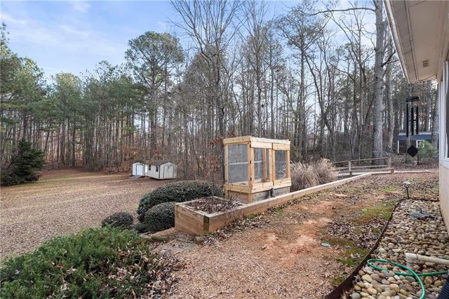 2178 Breezewood Drive, Monroe, GA 30655